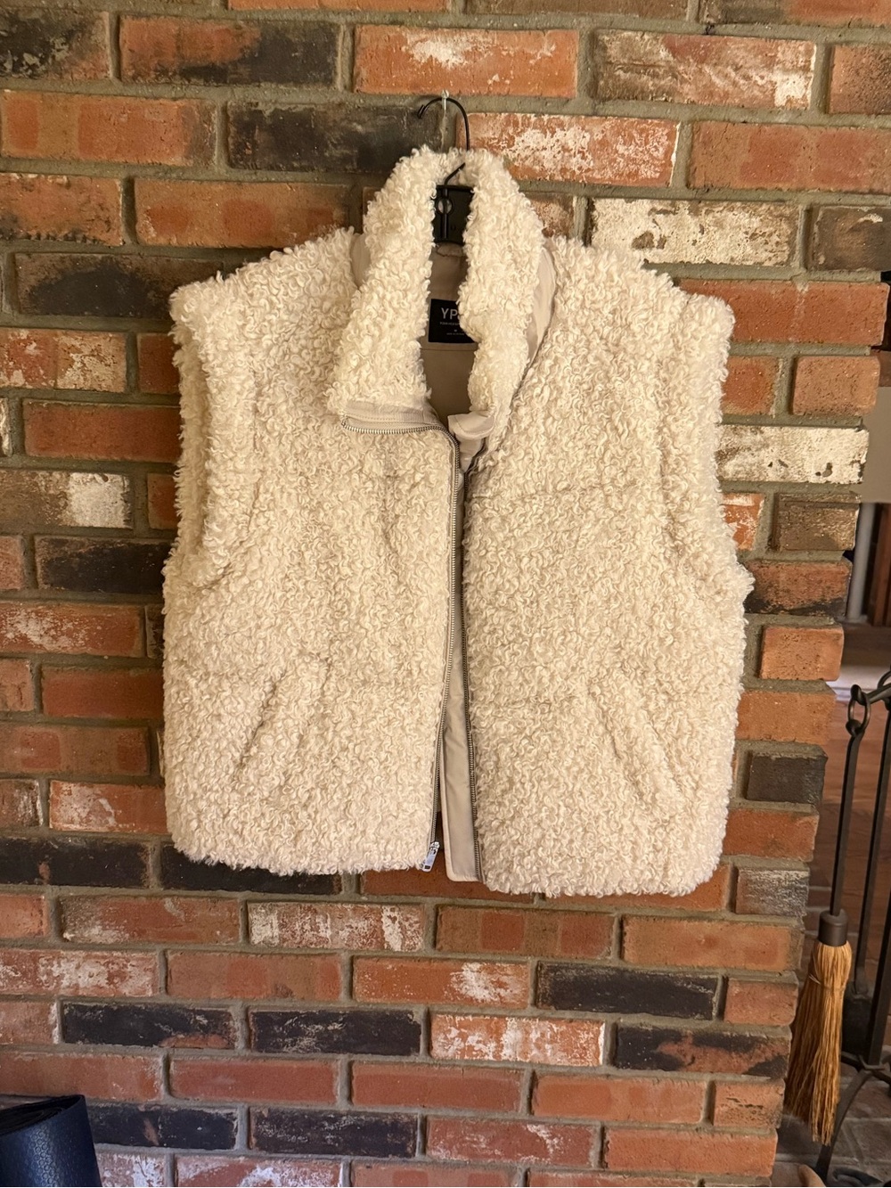 YPB Abercrombie Vest